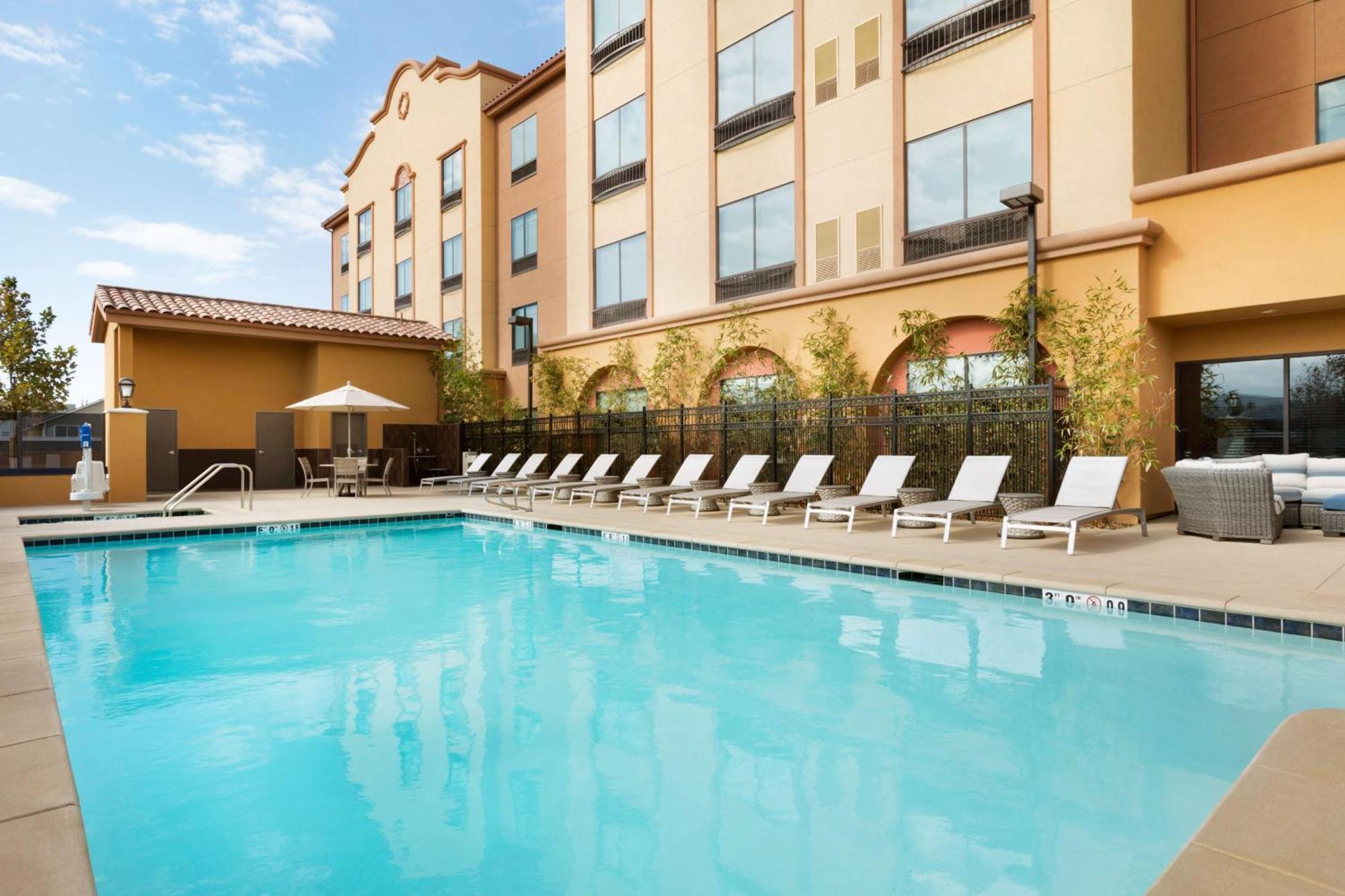 Hilton Garden Inn Lompoc, Ca Extérieur photo